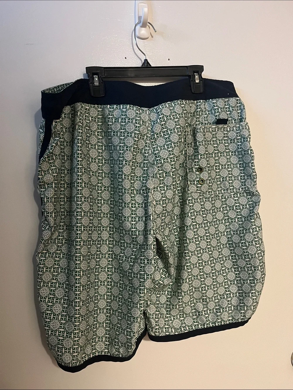 Old Navy Green Geometric Swim Board Shorts with Navy Trim L